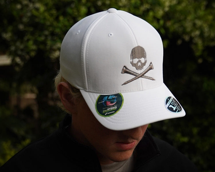 Skull & Tees Golf Hat / White Front