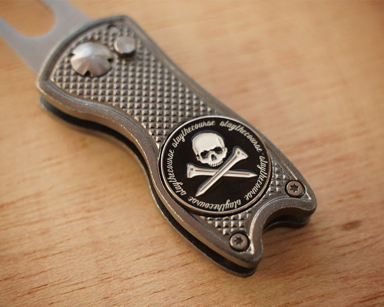 Switchblade Divot Tool w/ Ball Marker - Gun Metal Gray 1