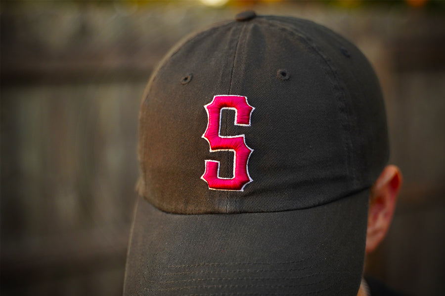 Field Worn Cap / Black-Pink Close