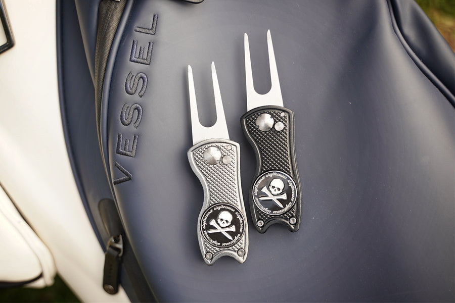 Switchblade Divot Tool w/ Ball Marker - Black II 2