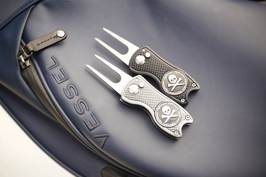 Switchblade Divot Tool w/ Ball Marker - Black II both 2